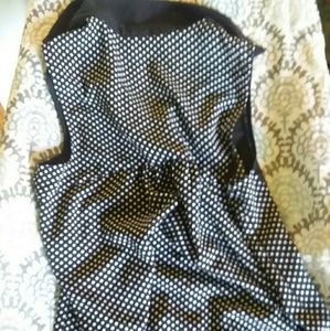 Forever 21 Tops - Pretty sleeveless Forever 21 Tops - Pretty sleeveless